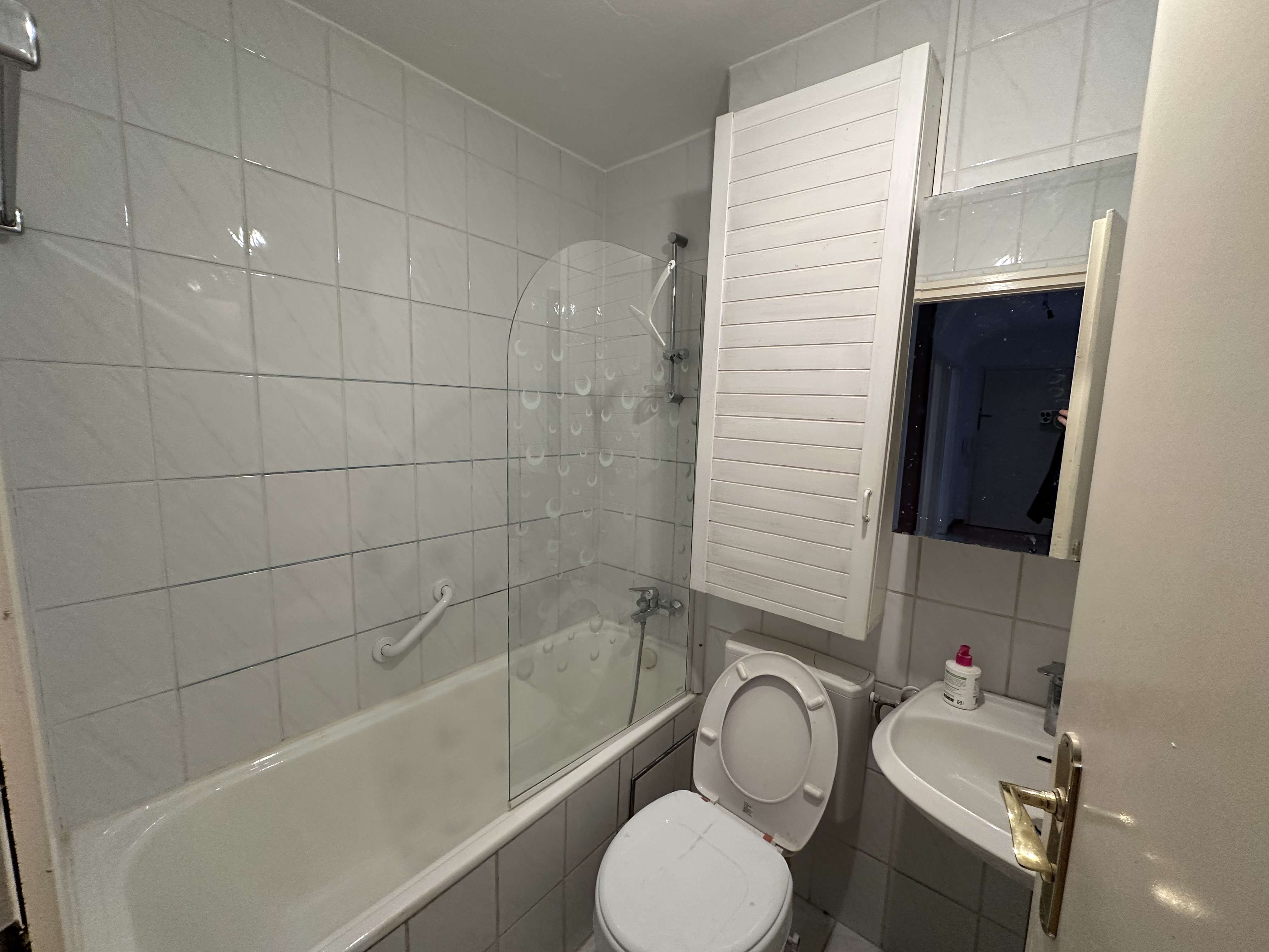 Immobilie in Oberschleißheim - Attraktive 2,5-Zimmer-Wohnung in ruhiger Lage von Oberschleißheim - Bild 1