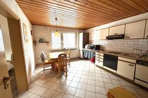 Haus- und Hofanwesen mit Stellplätzen und großem Garten in Feldrandlage – Rhein-Pfalz-Kreis – Vorschaubild 8