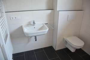 GI 65 Neuwertig** 2 Zi. Wohnung in Unterhaunstadt – Die vollständige Adresse der Immobilie erhältst du vom Anbieter., 85055 Oberhaunstadt, Ingolstadt – Vorschaubild 3