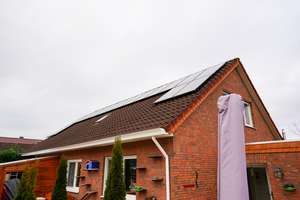 *Top Lage *Loggia *PV Anlage *Garage *2 Bäder *Terrasse *Top Raumaufteilung – Die vollständige Adresse der Immobilie erhältst du vom Anbieter., 26831 Bunde – Vorschaubild 3
