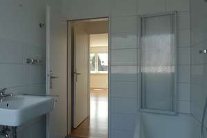 Helle, großzügige Wohnung mit Loggia, 87 qm, Kirchhellen-Mitte, ruhige Lage – Die vollständige Adresse der Immobilie erhältst du vom Anbieter., 46244 Kirchhellen-Mitte, Bottrop – Vorschaubild 11