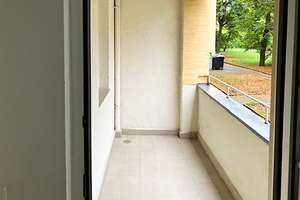 Kleine 3-Raum-Wohnung mit Loggia/Tageslichtbad mit Dusche  – 4179 Neulindenau, Leipzig – Vorschaubild 3