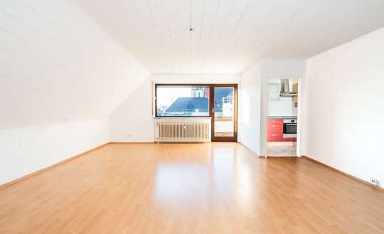 2 ZKB mit Balkon & TG Stellplatz in Mannheim-Neckarau