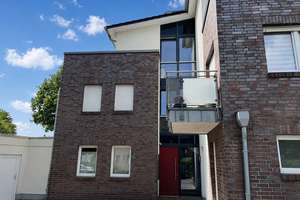 Heizungsgesetz? Erdwärme! Innenstadtnahe Penthouse-Wohnung mit  großer Dachterrasse