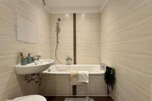 Property thumbnail 9