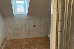 2-Zi.-DG-Wohnung nähe Business School als 2er-WG, für junges Paar oder Single – mit EBK und Loggia – Frankenstraße 16, 65183 Westend / Bleichstraße, Wiesbaden – Vorschaubild 7