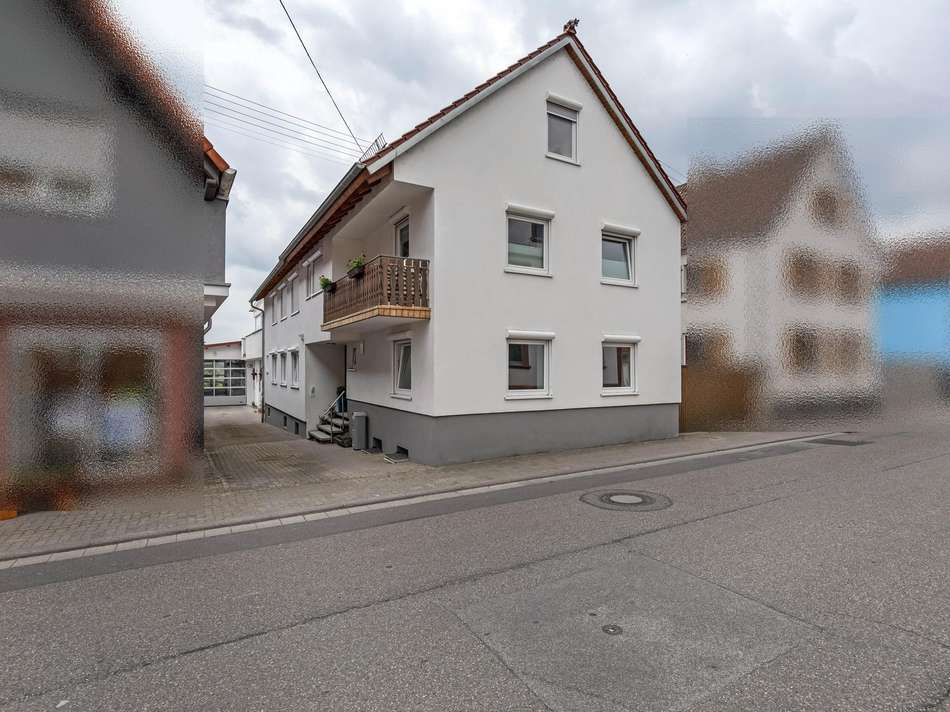 Straßenansicht