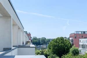 Wohnen an der Rummelsburger Bucht: Exklusives Familien-Townhouse mit Garten und Dachterrasse – Die vollständige Adresse der Immobilie erhältst du vom Anbieter., 10317 Rummelsburg, Berlin – Vorschaubild 6