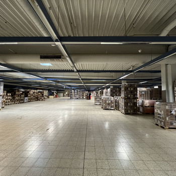 Ahrensburg bei Hamburg, ca. 6.800 m² Hallenfläche, teilbar ab ca. 1.000 m²