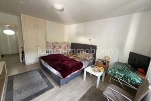 Top-Lage Freiburg : Charmante 2-Zimmer-Eigentumswohnung mit großzügiger Terrasse in Bahnhofsnähe – 79106 Stühlinger-Eschholz, Freiburg im Breisgau – Vorschaubild 3