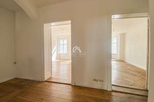 ALTBAULIEBHABER AUFGEPASST! HELLE UND KLASSISCH SCHÖNE ALTBAUWOHNUNG MIT POTENZIAL! PROVISIONSFREI! – Lübecker Straße 29, 10559 Moabit, Berlin – Vorschaubild 21