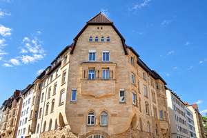 Sofort verfügbare 4-Zimmer-Wohnung im Altbaujuwel