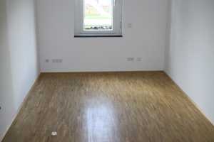Neuwertig! 3-Zimmer-Wohnung mit Terrasse u. EBK in wunderschöner Parkanlage – Agnes-Bernauer-Straße 189, 80687 München – Vorschaubild 4