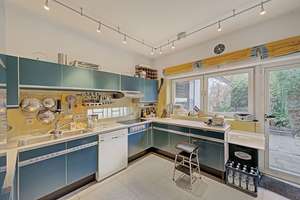 ARCHITEKTENHAUS MIT BESONDERER RAUMSTRUKTUR, PRIVATEM INNENHOF & VIEL PLATZ FÜR DIE FAMILIE! – Die vollständige Adresse der Immobilie erhältst du vom Anbieter., 58089 Wehringhausen, Hagen – Vorschaubild 13