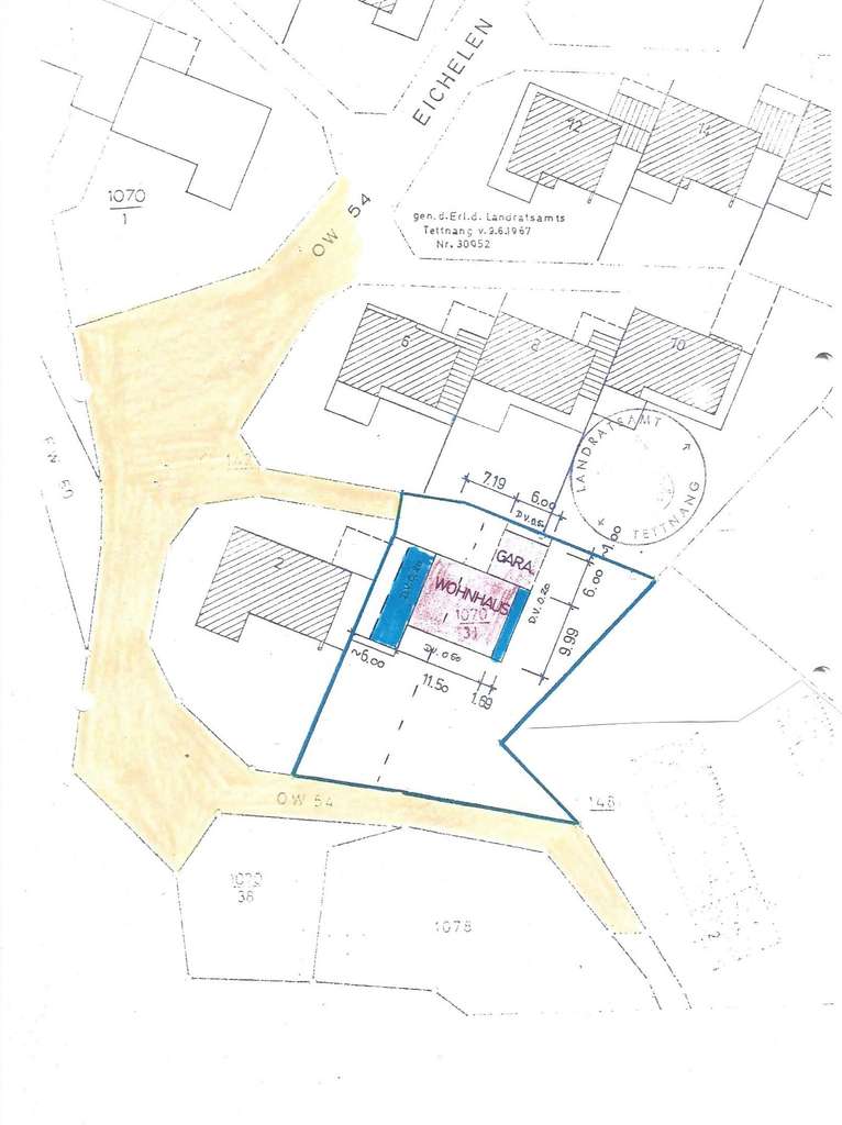 freistehendes Einfamilienhaus mit Einliegerwohnung und großem Garten