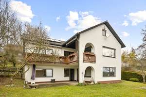 Ruhige Wohnidylle in begehrter Aussichtslage – Freistehendes Ein-/Zweifamilienhaus in Ulm-Mähringen!