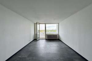 Bezugsfertig mit Skylineblick – renoviertes 1-Zimmer-Apartment in Frankfurt Nied – 65934 Nied, Frankfurt am Main – Vorschaubild 6