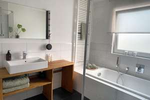 Exklusive 3,5 Zimmer Wohnung mit Panoramaaussicht am Georgenberg – Die vollständige Adresse der Immobilie erhältst du vom Anbieter., 72764 Reutlingen-Mitte, Reutlingen – Vorschaubild 10