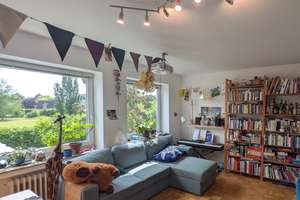 TOP! Frei ab August 2026! Ruhig gelegene 3-Zimmerwohnung, Balkon, Garage – Am Sandberge 13A, 30539 Bemerode, Hannover – Vorschaubild 3