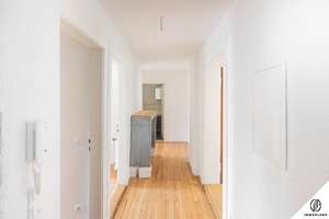 * Provisionsfrei! 3 Zimmer, top saniert, Balkon & Altbaucharme im Szeneviertel Gostenhof! * – Schreyerstraße 16, 90443 Gostenhof, Nürnberg – Vorschaubild 3