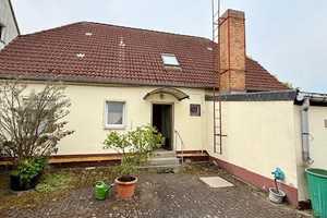 * * Blick auf die Burg Ziesar * * Wohnhaus * Innenhof * großes Gartengrundstück am Fließ * – Potsdam-Mittelmark (Kreis) – Vorschaubild 21