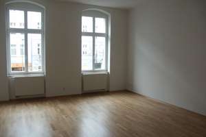 "Stilvolle Altbauwohnung im 3. OG mit 2 Balkonen im begehrten Helmholtz-Kiez" – Stargarder Straße 21, 10437 Prenzlauer Berg, Berlin – Vorschaubild 15