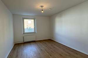 Großzügige 2 Zimmer Wohnung mit Gästetoilette – Opphoferstraße 44, 42107 Elberfeld, Wuppertal – Vorschaubild 8