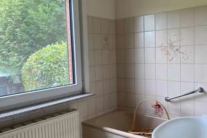 *Schön gelegener Bungalow sucht neue Bewohner mit Kreativität und handwerklichem Geschick !!!* – Die vollständige Adresse der Immobilie erhältst du vom Anbieter., 24558 Henstedt-Ulzburg – Vorschaubild 8