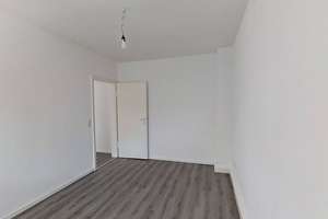 Viel Raum für Ihre Wohnträume – großzügige 4-Zimmer-Wohnung mit Balkon – Moorstraße 42, 49356 Diepholz – Vorschaubild 8