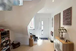 Exklusives Einfamilienhaus mit großer Doppelgarage, schönem Gartenbereich und Smart-Home-Komfort – Heinsberg (Kreis) – Vorschaubild 7