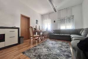 3 Zimmer Wohnung in der Altstadt ... – Die vollständige Adresse der Immobilie erhältst du vom Anbieter., 90762 Altstadt, Innenstadt, Fürth – Vorschaubild 2