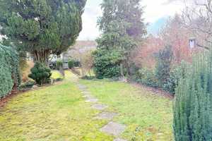 DHH  mit großzügigem Garten und viel Privatsphäre! Ideal für Handwerker – Offenbach (Kreis) – Vorschaubild 3