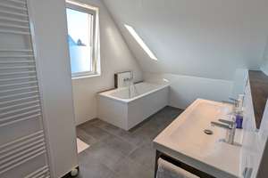 Property thumbnail 38