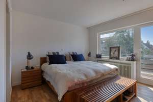 Teilmodernisiertes Einfamilienhaus mit Garten, Garage, Einbauküche und Keller -BN-Ippendorf- – Die vollständige Adresse der Immobilie erhältst du vom Anbieter., 53127 Ippendorf, Bonn – Vorschaubild 16