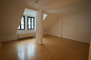 Helle 2-Zimmer Dachgeschosswohnung in Wiesbaden-Mitte – Hellmundstraße 53, 65183 Westend / Bleichstraße, Wiesbaden – Vorschaubild 8