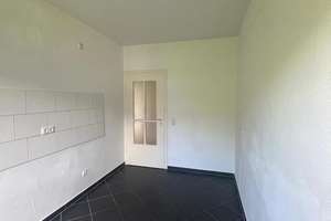 Frei ab sofort ! 3 Zimmer Wohnung mit Balkon – Möntingstraße 3, 45881 Schalke, Gelsenkirchen – Vorschaubild 9