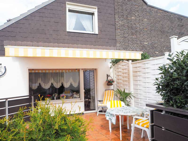 ETW mit dem Charme eines eigenen Hauses - Garten, Terrasse und Garage inklusive