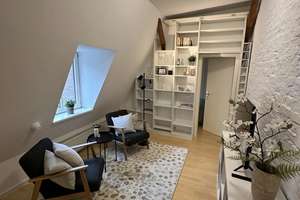 Charmante 2-Zimmer Wohnung in einer schönen Altbauwohnung im Herzen von Sülz – Die vollständige Adresse der Immobilie erhältst du vom Anbieter., 50939 Klettenberg, Köln – Vorschaubild 3