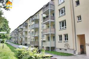 Wohnen mit Einbauküche im schönen Lutherviertel! – Lutherstraße 32, 9126 Lutherviertel, Chemnitz – Vorschaubild 1