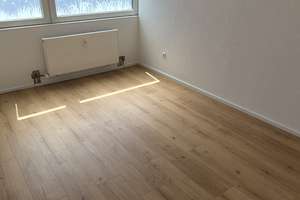 1750 € - 107 m² - 4.5 Zi.
Zentral gelegene Wohnung an der Donau
Kernsaniert in 2024 – Die vollständige Adresse der Immobilie erhältst du vom Anbieter., 89231 Neu-Ulm – Vorschaubild 6
