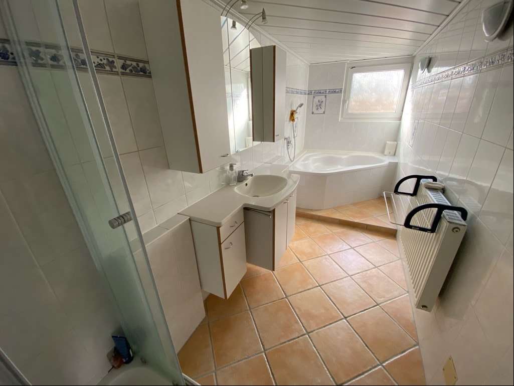 Immobilie in Wernau (Neckar) - Charmantes Häuschen in zweiter Baureihe - Bild 1