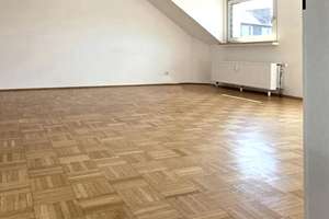 Helles Wohnerlebnis auf zwei Ebenen: Exklusive 90 m² Maisonette mit Balkon – Gutenbergstr. 68, 45146 Südviertel, Essen – Vorschaubild 8