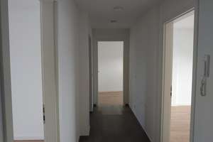 Attraktive 3-Zimmer-DG-Wohnung mit Aufzug, 2 Balkonen & Fußbodenheizung im Stadtfeld Ost – 39108 Stadtfeld Ost, Magdeburg – Vorschaubild 3