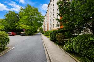 Großzügige 3-Zimmer-ETW mit Loggia in begehrter Lage von Düsseldorf-Golzheim - ab sofort bezugsfrei! – 40474 Golzheim, Düsseldorf – Vorschaubild 24