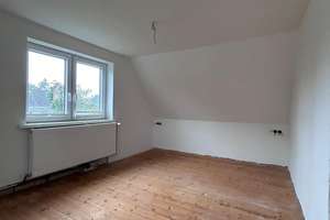 Kernsaniertes 4-Zimmer Haus mit großem Garten – Die vollständige Adresse der Immobilie erhältst du vom Anbieter., 22549 Lurup, Hamburg – Vorschaubild 12