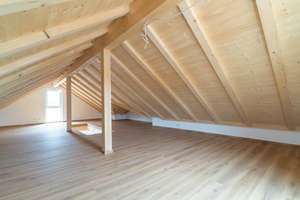 Erstbezug + 3 Zimmer, Dachstudio, Loggia und Holzfassade + PV-Anlage und Wärmepumpe – Spitzwegstraße 5, 85053 Südost, Ingolstadt – Vorschaubild 5