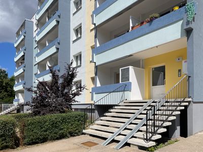 Wird saniert: 4-Raumwohnung mit Südbalkon im Hochparterre