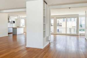 Loftflair in bester Innenstadtlage – Lichtdurchflutete 3-Zimmer-Wohnung mit flexibler Raumgestaltung – Die vollständige Adresse der Immobilie erhältst du vom Anbieter., 50667 Altstadt/Nord, Köln – Vorschaubild 11