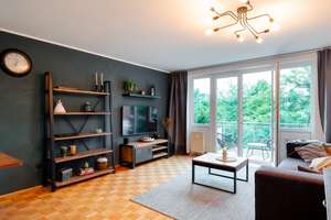 Helle 3-Zimmer-Eigentumswohnung mit Südwestbalkon und Tiefgaragenstellplatz in Bonn – Die vollständige Adresse der Immobilie erhältst du vom Anbieter., 53125 Brüser Berg, Bonn – Vorschaubild 2