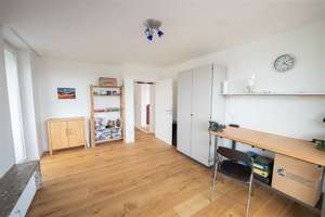 Penthouse mit großer Dachterrasse & Traumblick über Augsburg-Kriegshaber – Die vollständige Adresse der Immobilie erhältst du vom Anbieter., 86156 Kriegshaber, Augsburg – Vorschaubild 24